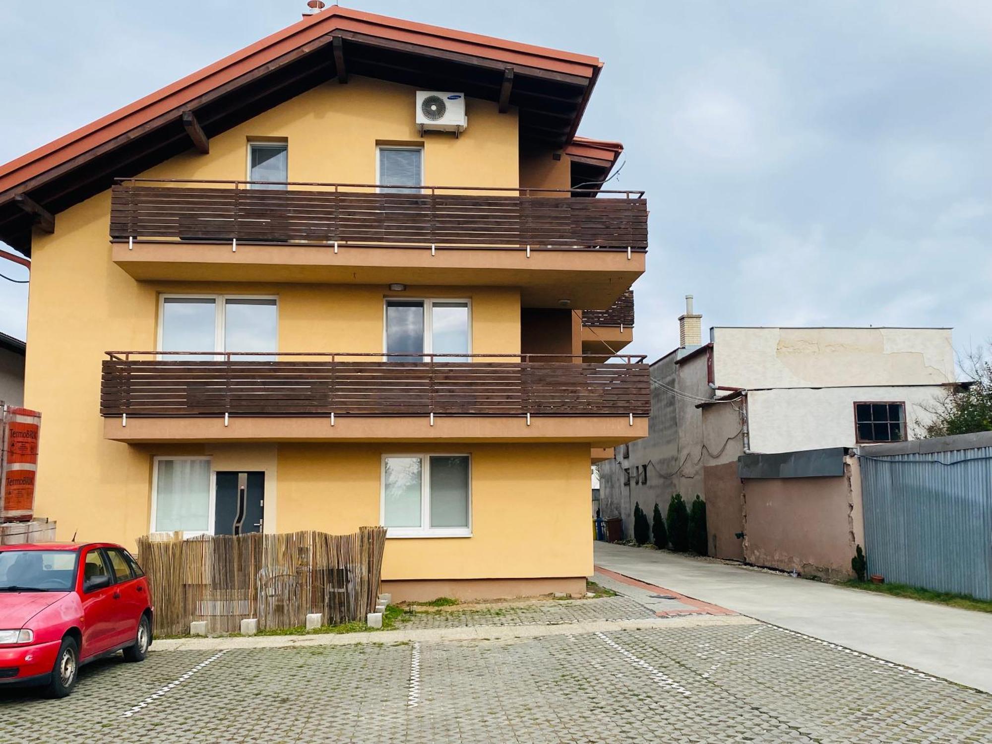 Design Apartment Bratislava Bagian luar foto
